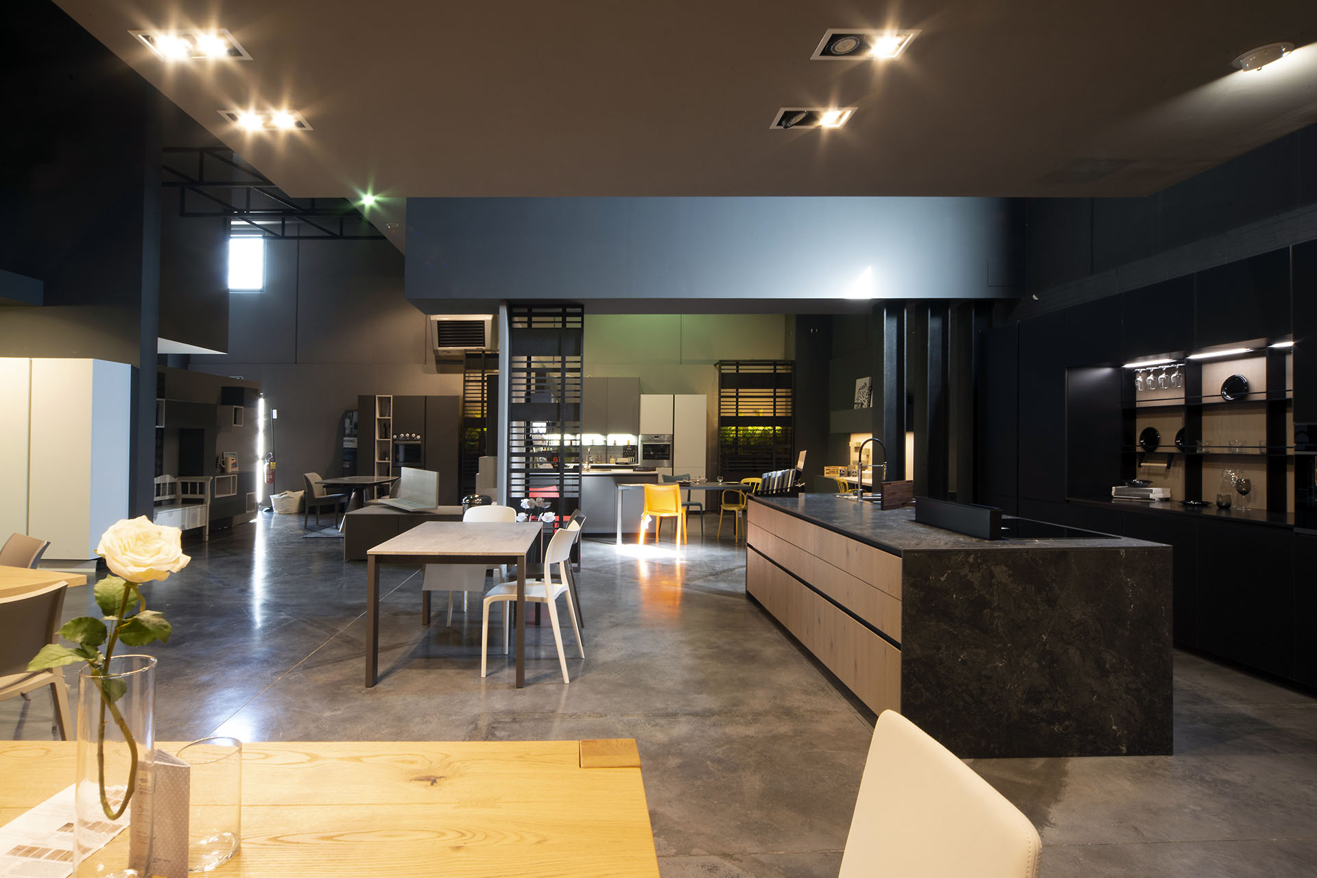 showroom-pucciarini-arredamenti23